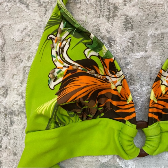 Lime green tiger lily flower bikini top - Picture 3 of 8